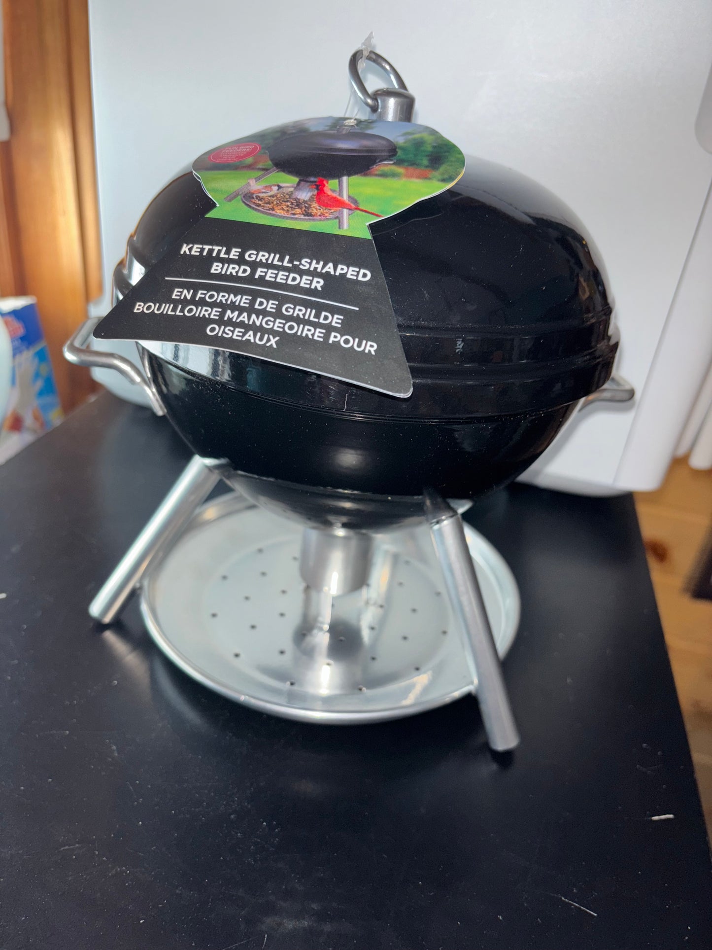 HTF NWT BLACK KETTLE GRILL SHAPED BIRD FEEDER