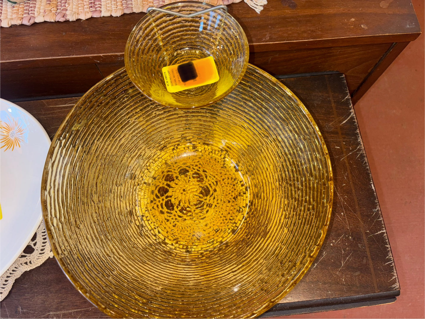 MCM AMBER SORENO CHIP BOWL W/ORIG DIP HOLDER