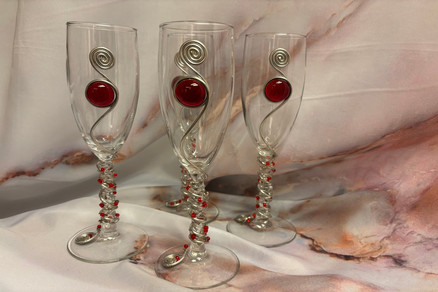 4PC PIER 1 "BOHO SWIRL" CHAMPAGNE FLUTES