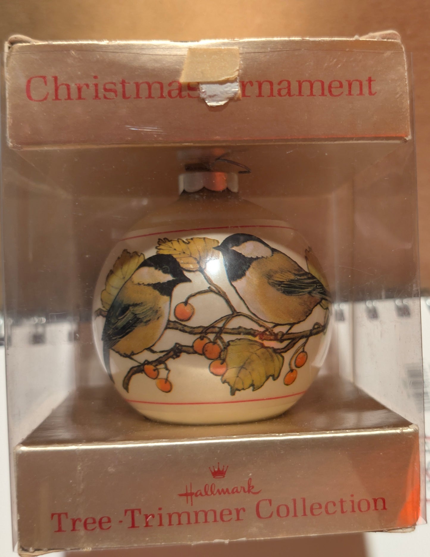 1976 "Birds of Winter" Hallmark Ornament