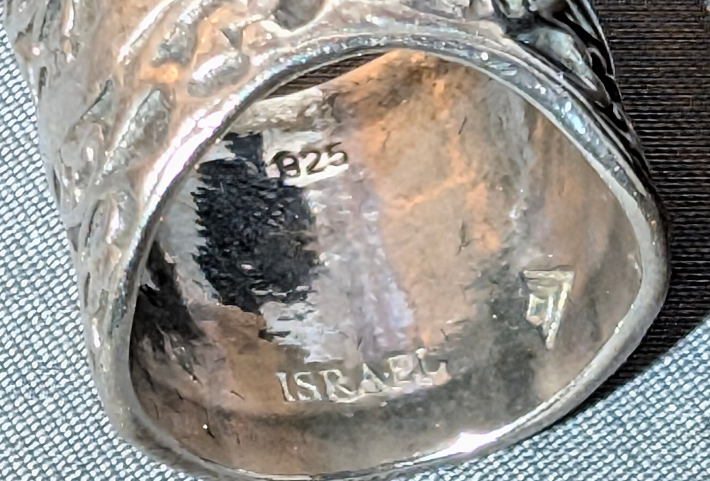 SILPADA RETIRED VINE RING