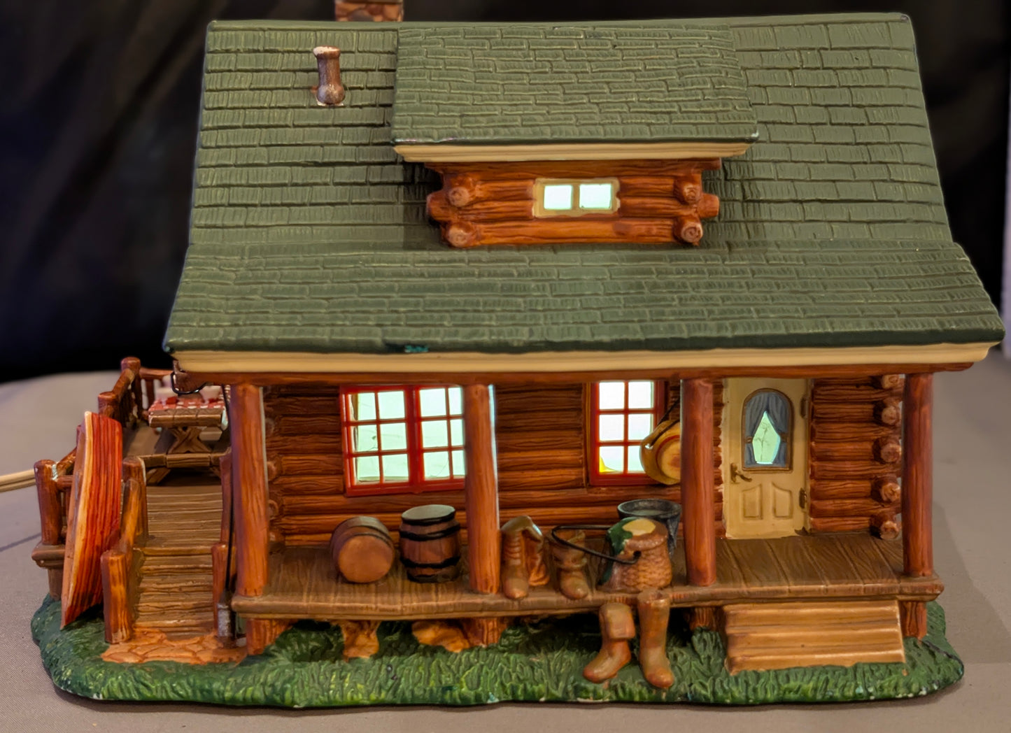 2006 LIMITED EDITION O'WELL LIGHTED CABIN