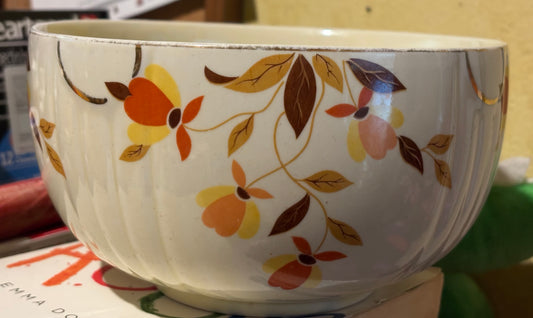 VTG HALL AUTUMN LEAF BOWL