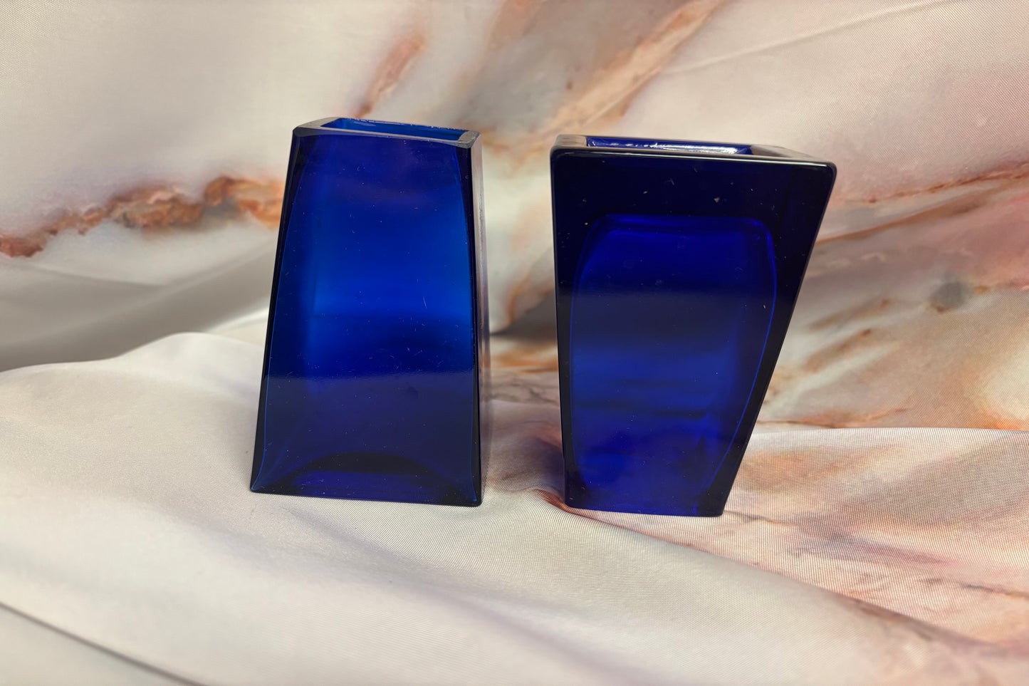 PAIR OF 2 VASES/TEALIGHT HOLDERS