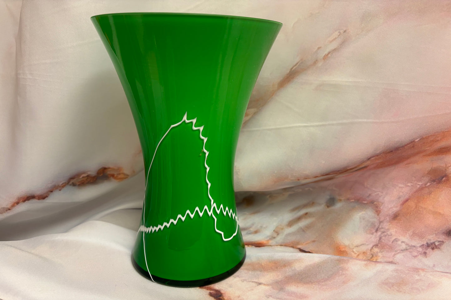 BX GLASS OPAQUE FREE