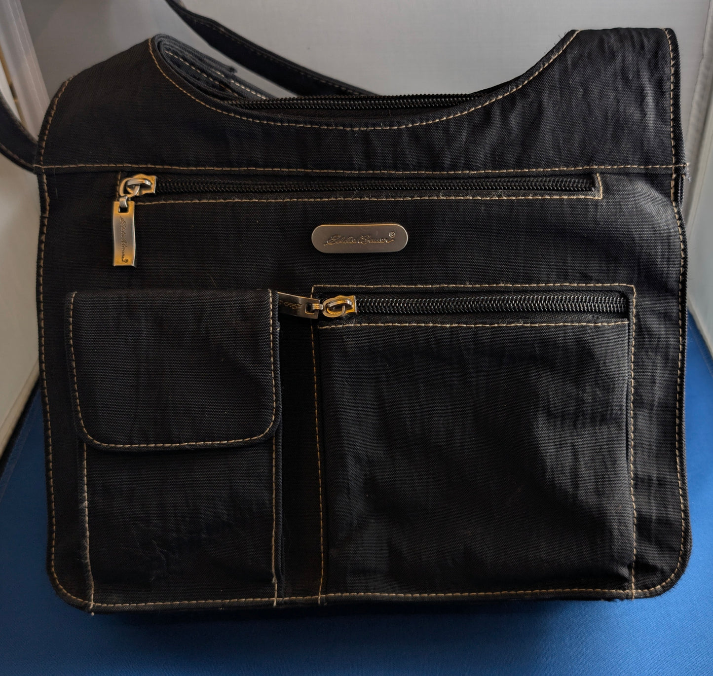 VTG Eddie Bauer Unisex Crossbody Bag