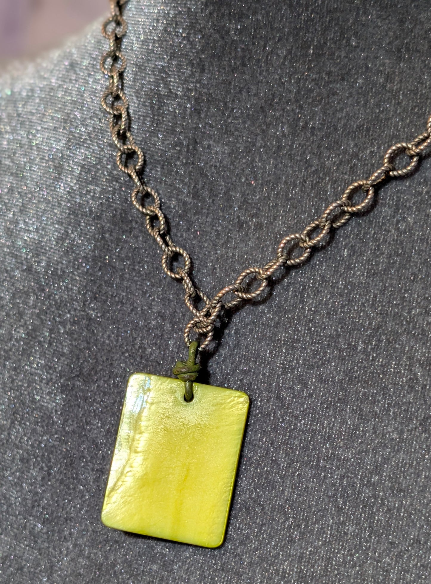 RETIRED GREEN MOP