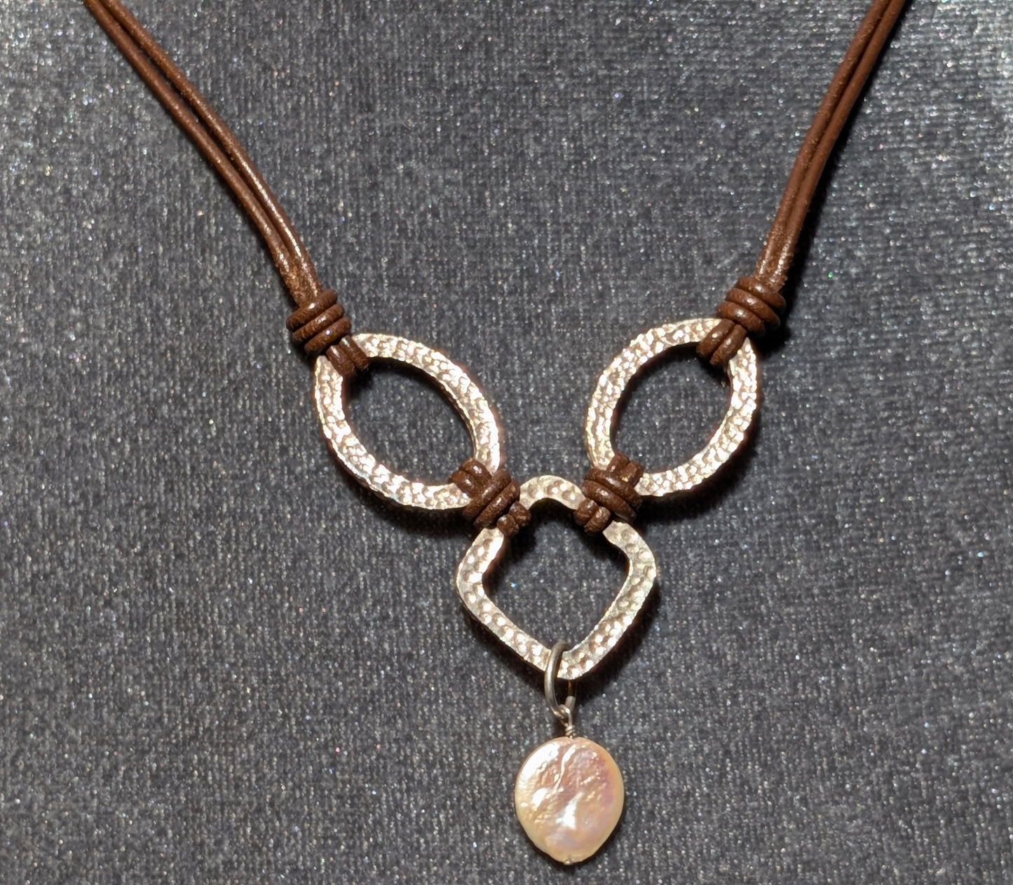RETIRED COIN PEARL LEATHER
