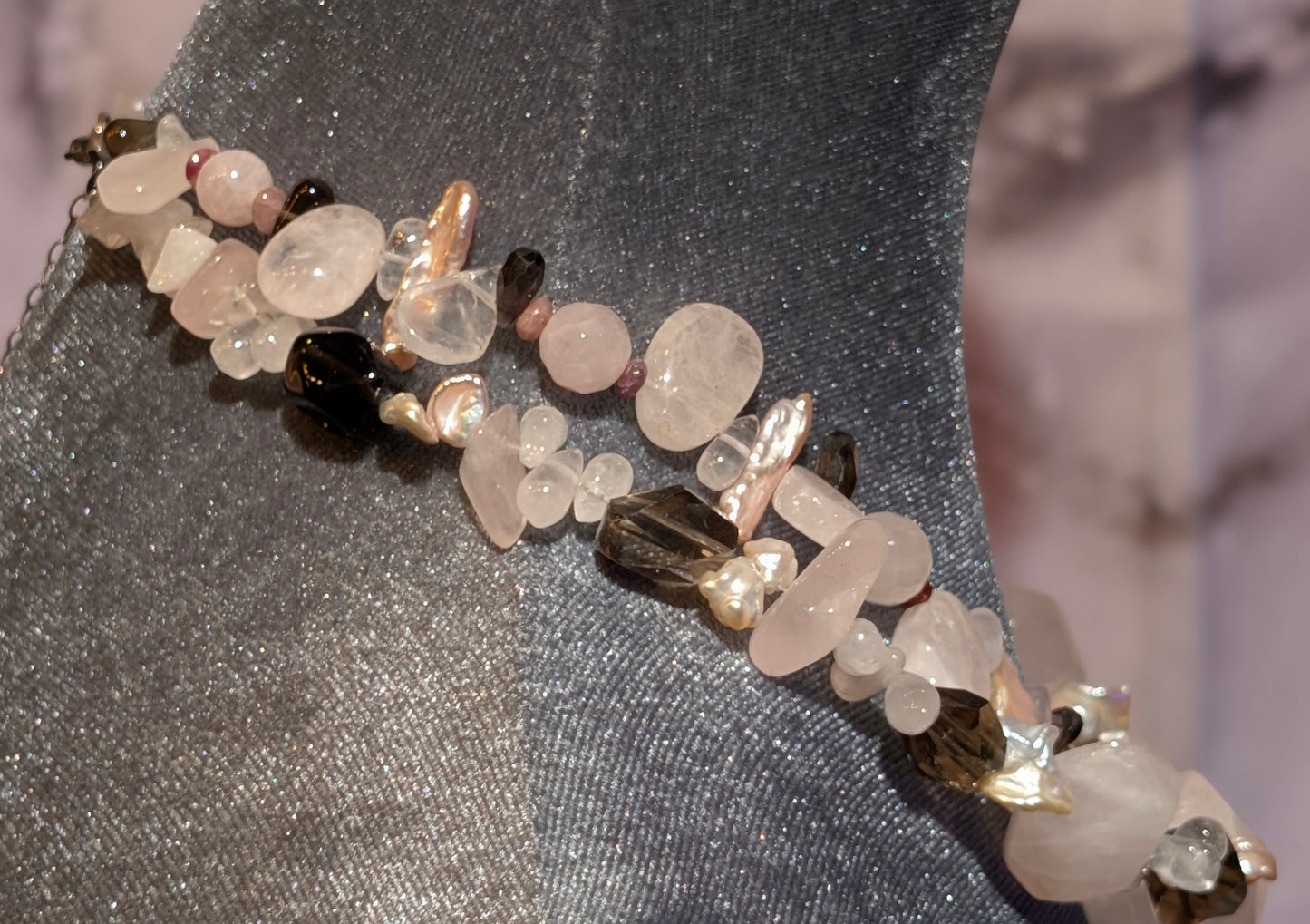 ROSE & SMOKEY QUARTZ & PEARL NECKLACE