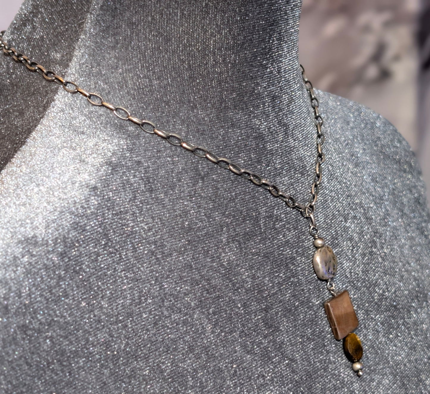 MOP/TIGER EYE NECKLACE