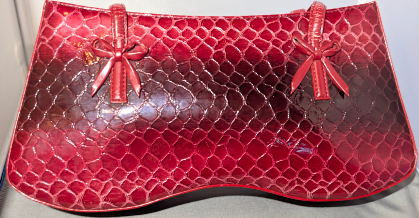 ROMANTIC RED BOUTIQUE PURSE