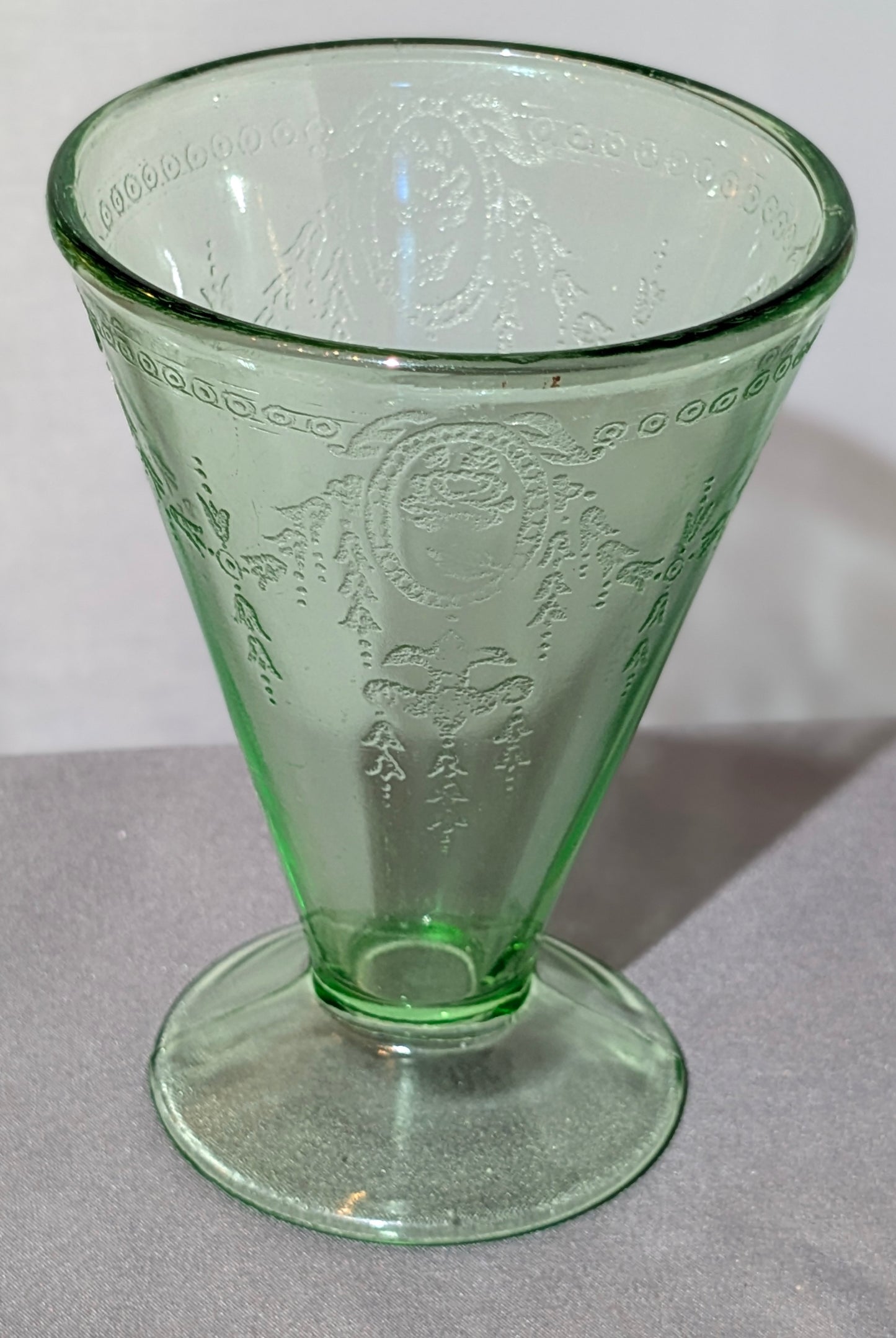 1931 "ROSE CAMEO" BELMONT TUMBLER