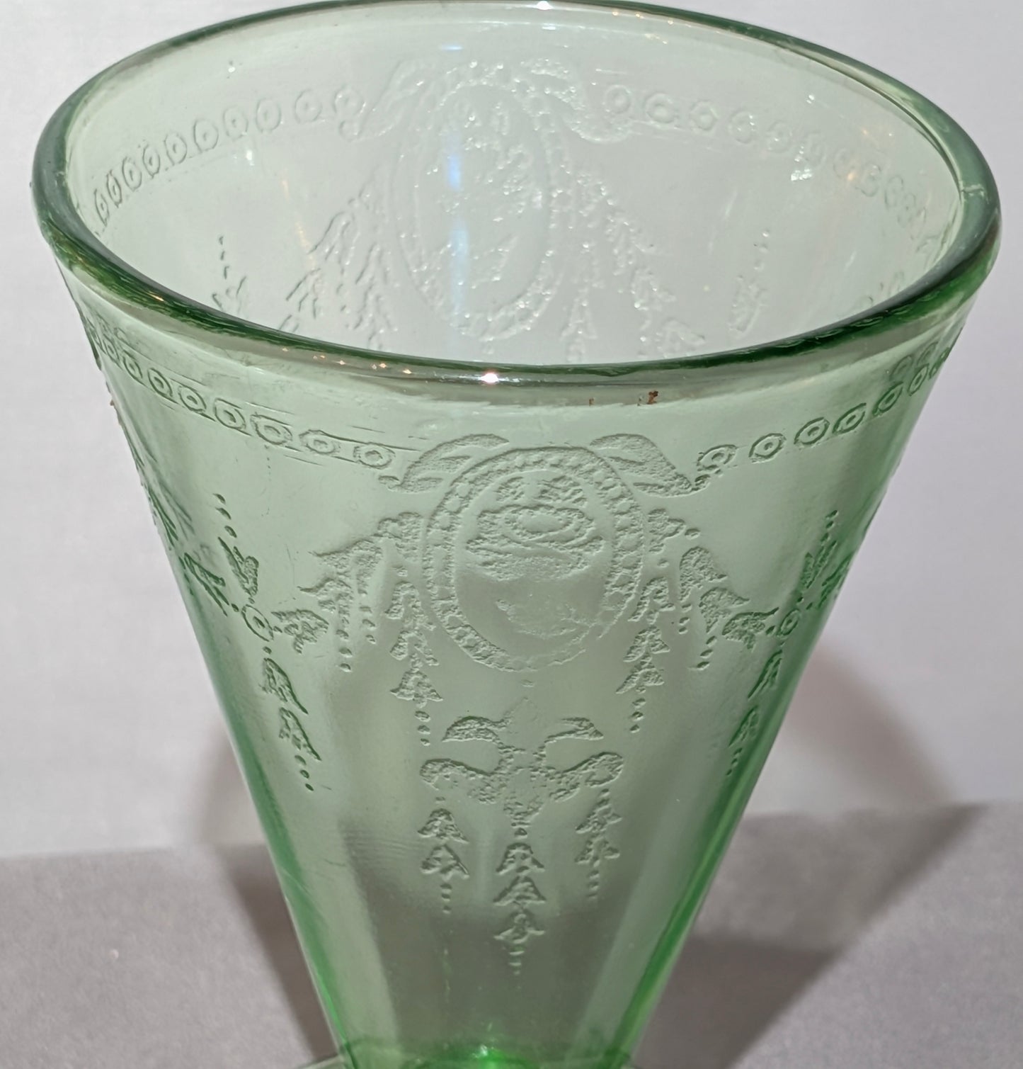 1931 "ROSE CAMEO" BELMONT TUMBLER