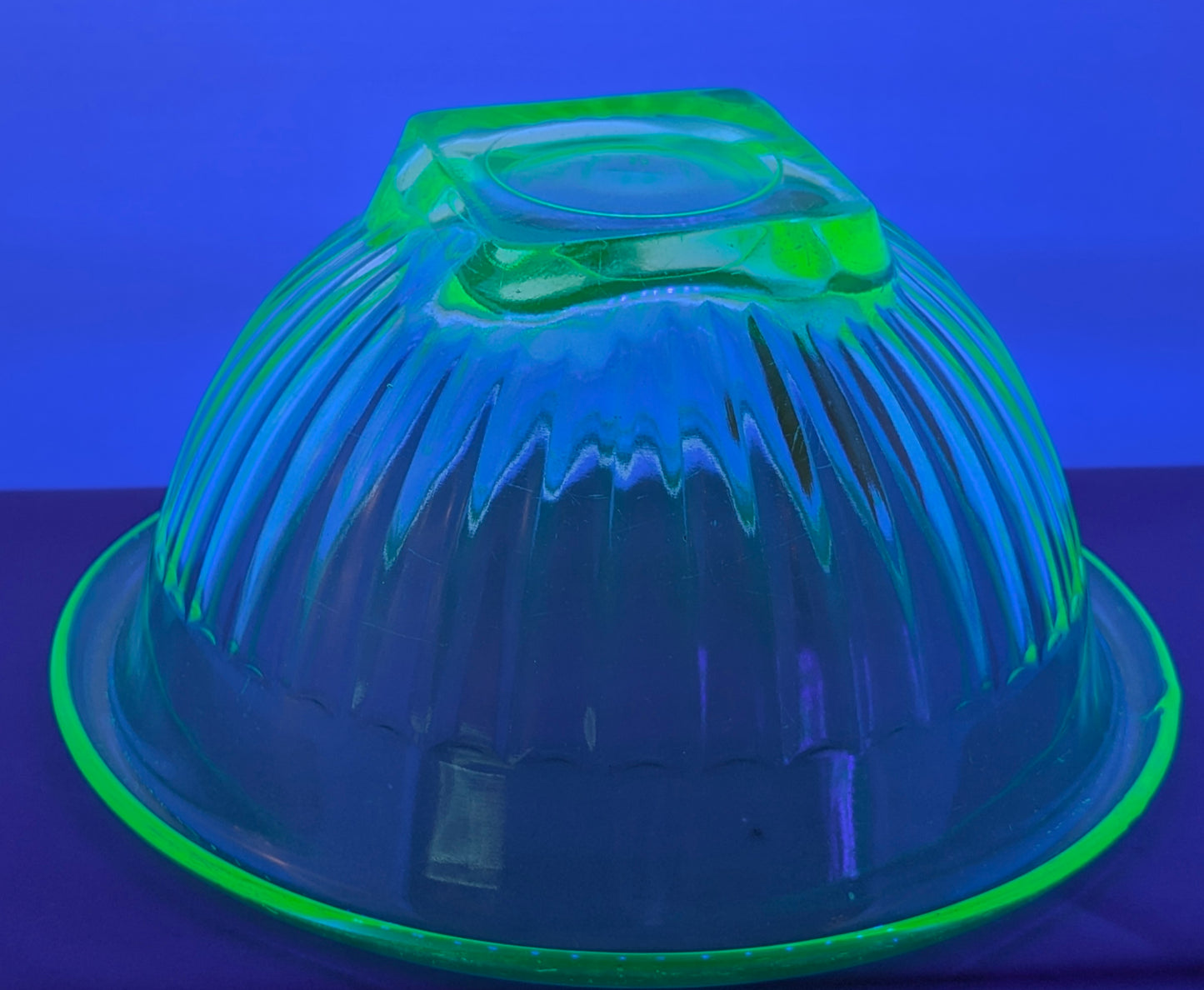 SM HAZEL ATLAS MIXING BOWL