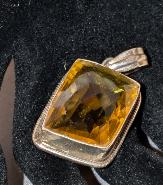 925 SS CITRINE PENDANT