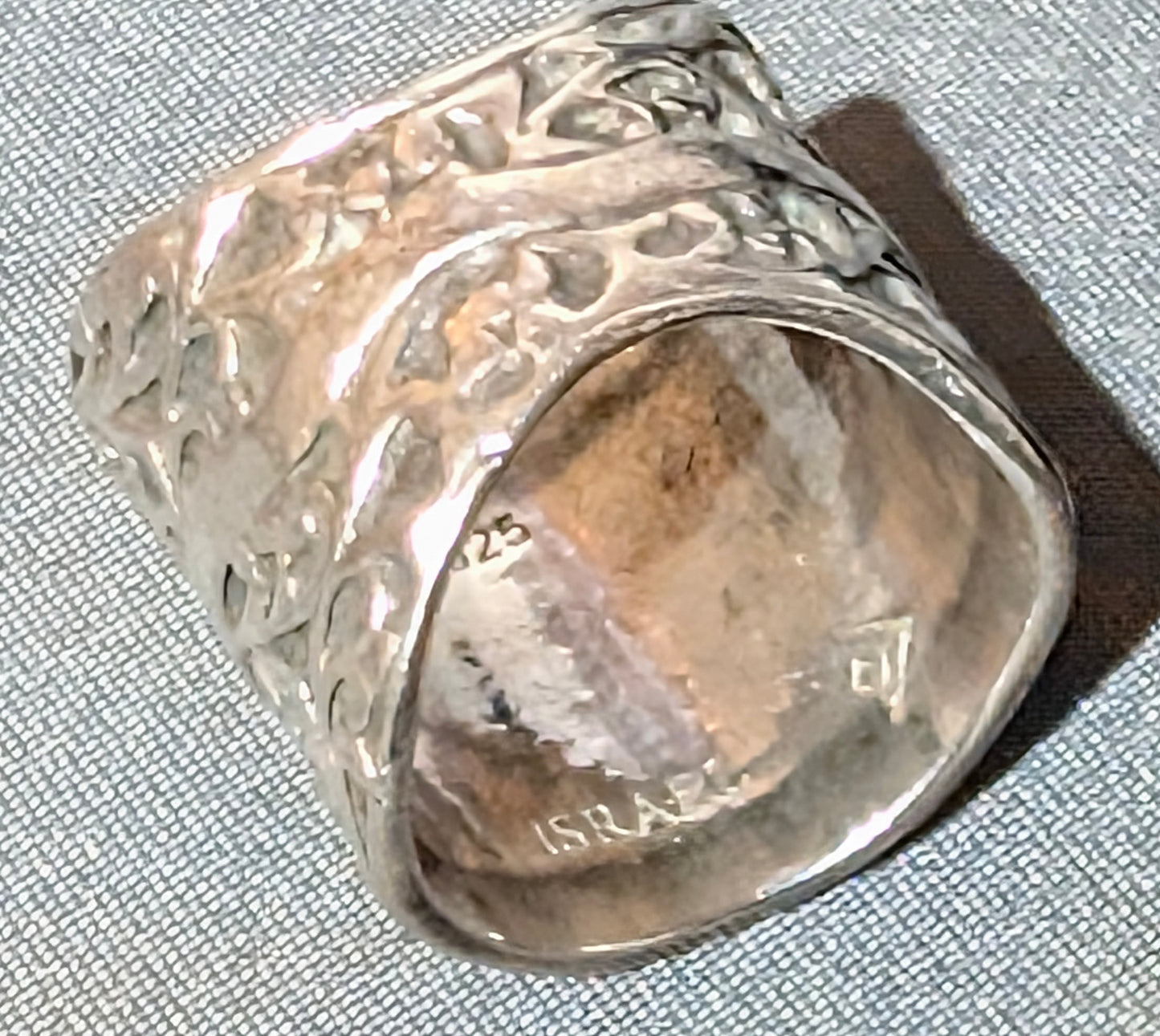 SILPADA RETIRED VINE RING
