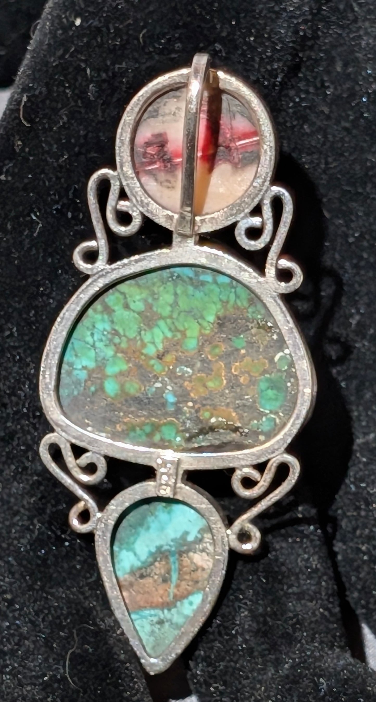 SS FOX TURQUOISE & CORAL PENDANT