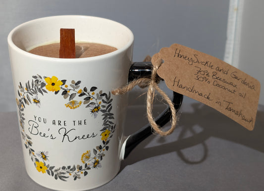 BEE'S KNEE'S MUG HONEYSUCKLE & GARDENIA