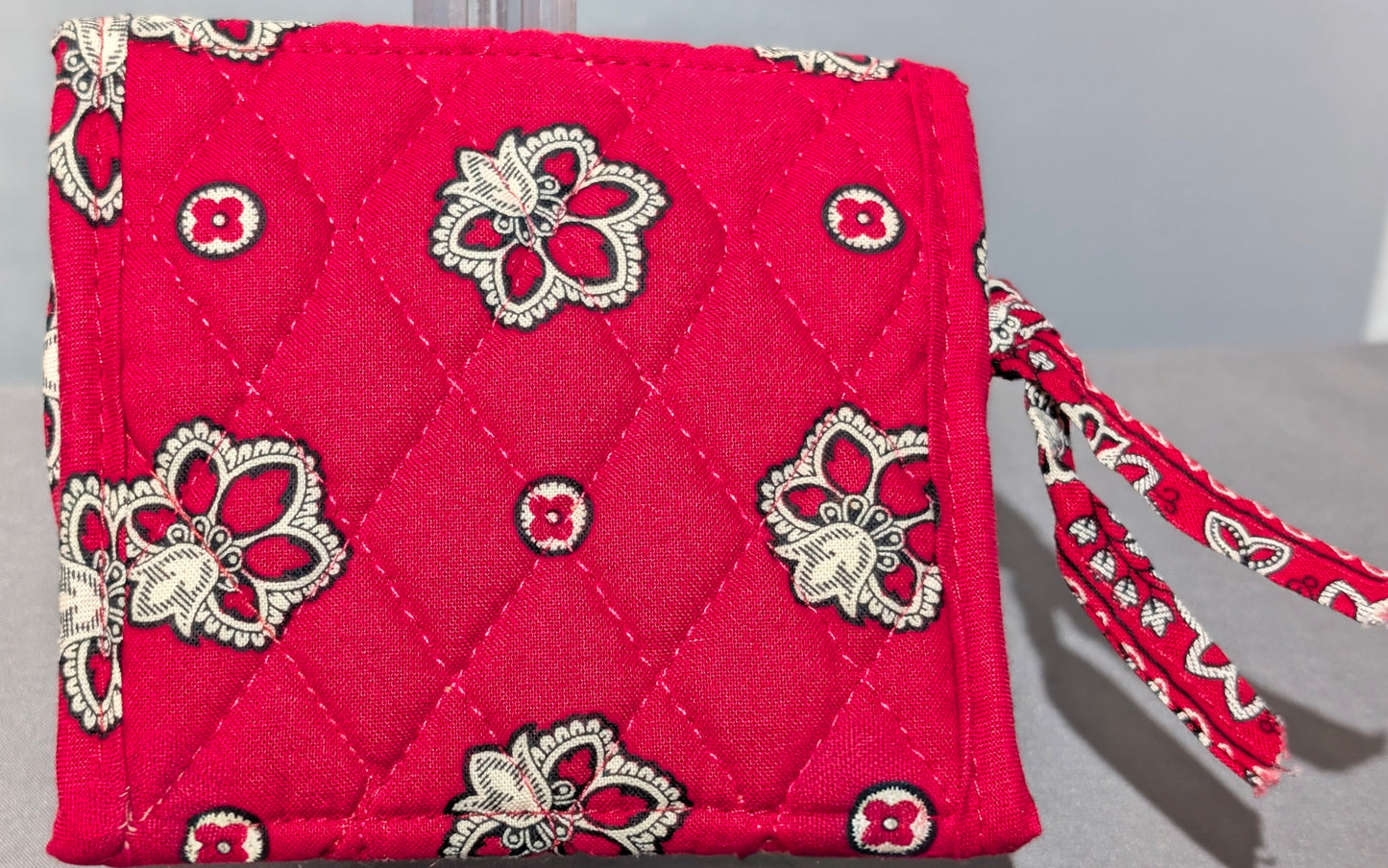 VERA BRADLEY TRIFOLD WALLET