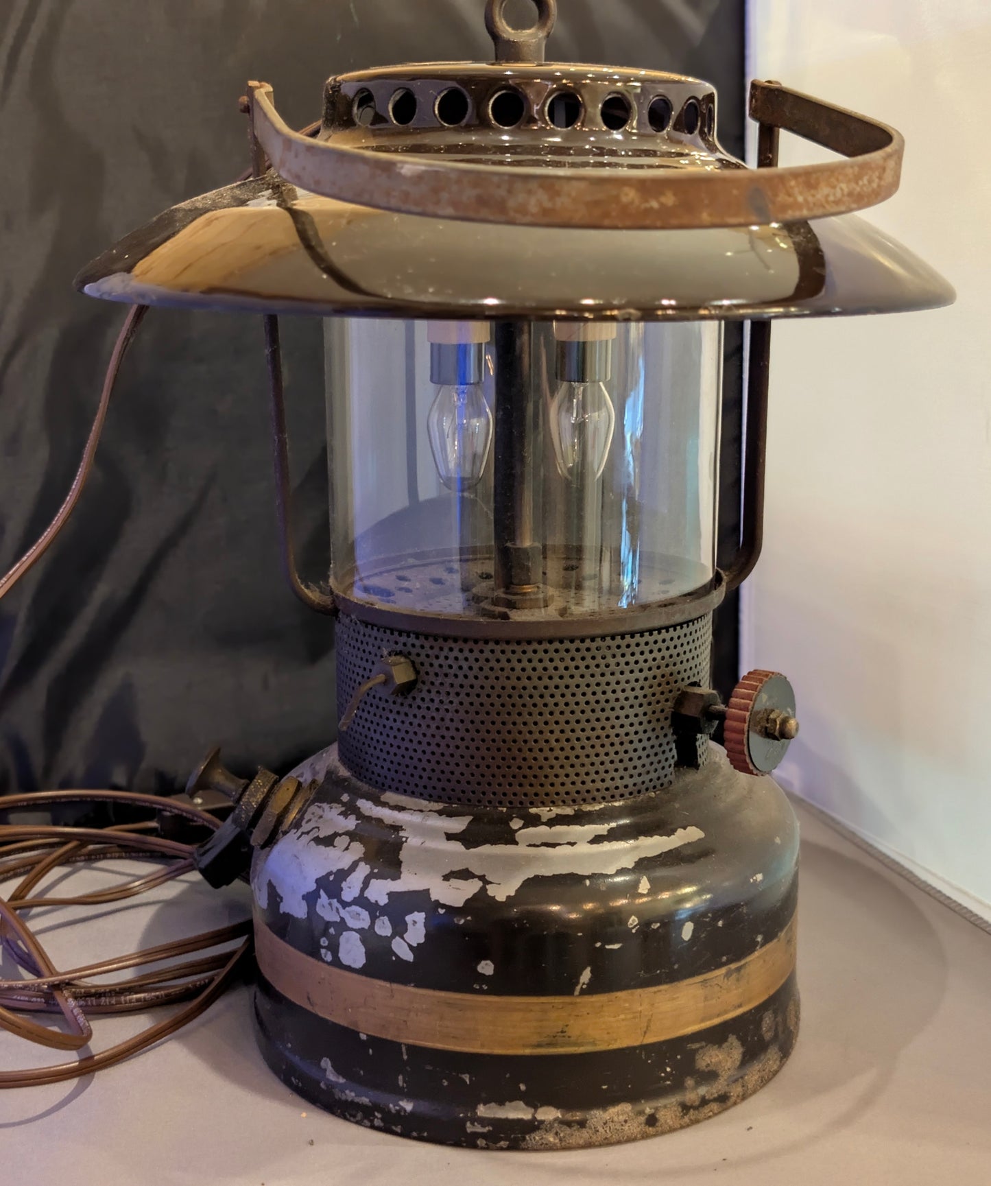 RARE 1930'S TURNER BRASS WORKS LANTERN BODY