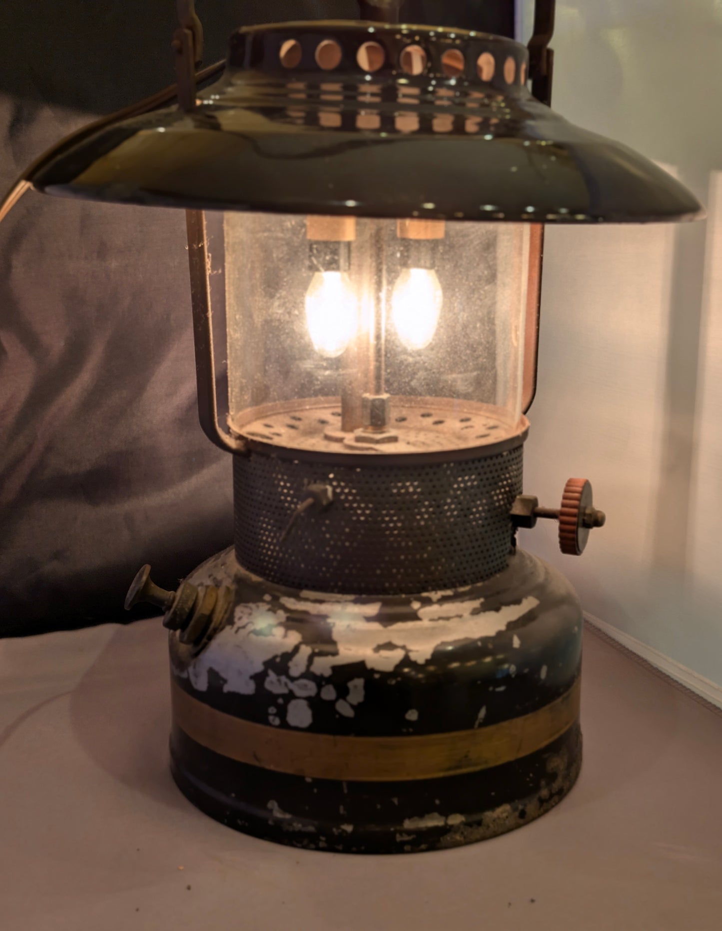 RARE 1930'S TURNER BRASS WORKS LANTERN BODY