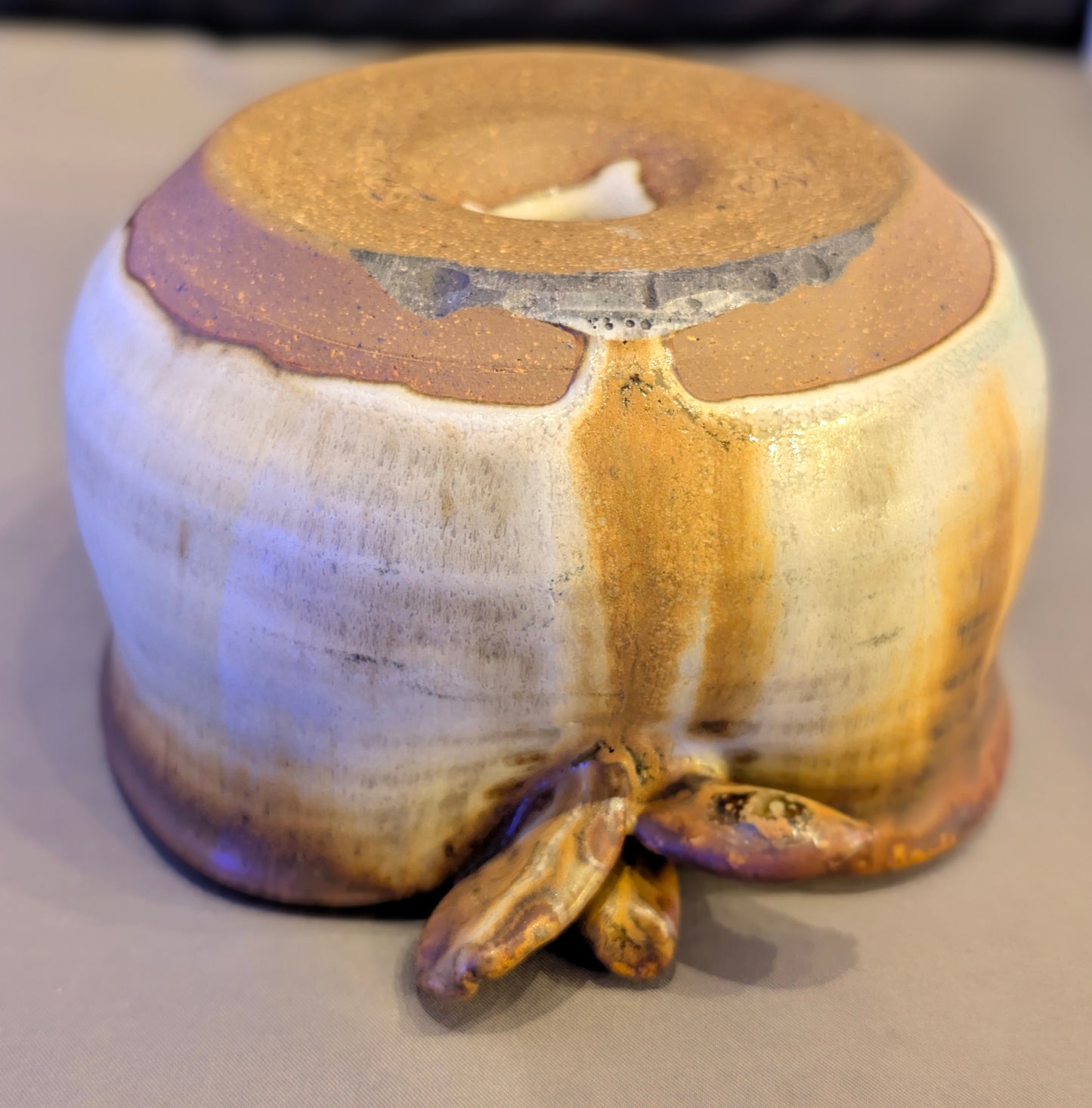 ECKELS POTTERY HAND-MADE BAKED APPLE DISH