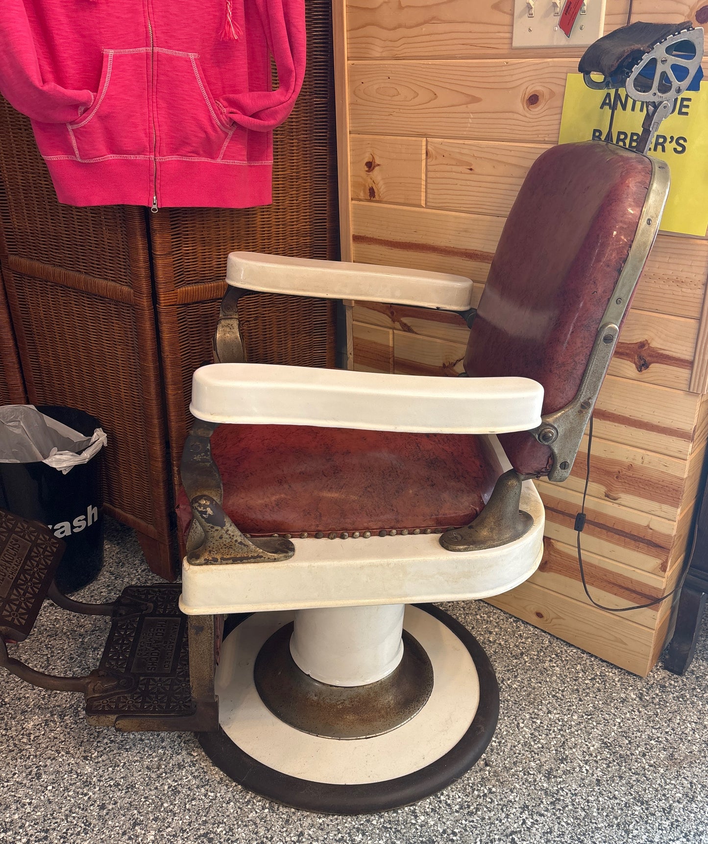 THEO A KOCHS CO CAST IRON WWI BARBERS CHAIR