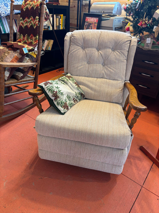 VINTAGE LAZYBOY SWIVEL ROCKER *MINT CONDITION*
